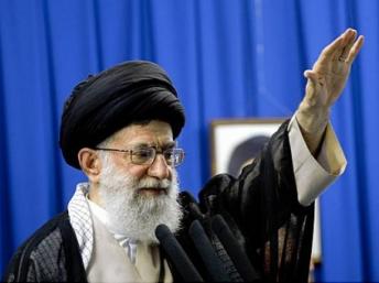 نامه تاجزاده به علی خامنه‌ای: هنوز امیدواریم به آپارتاید سیاسی و قضایی در کشور پایان دهید