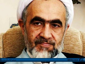 فرزند حجت الاسلام احمد منتظری: هیچ تعهدی در کار نبوده و پدرم هیچ تعهدی نداده است